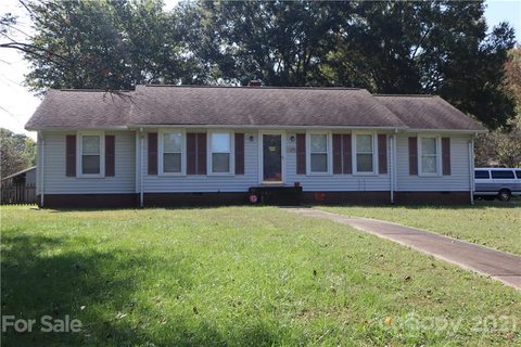 4400 Creemore Drive sold home in Rolling Acres, Charlotte, NC