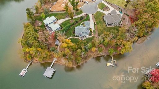 835 Misty Arbor Ford sold home in The Retreat At Sunset Ridge, Lake Wylie, SC