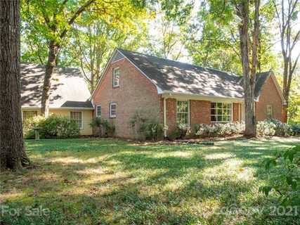 2517 East Providence Drive sold home in East Providence Estates, Charlotte, NC