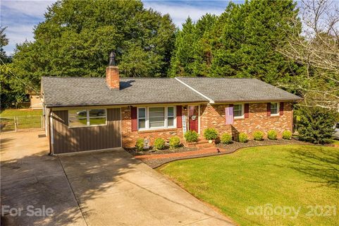 113 Johnston Drive sold home in Woodland Park, Belmont, NC