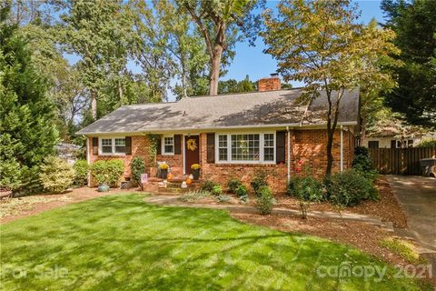 5233 Chedworth Drive