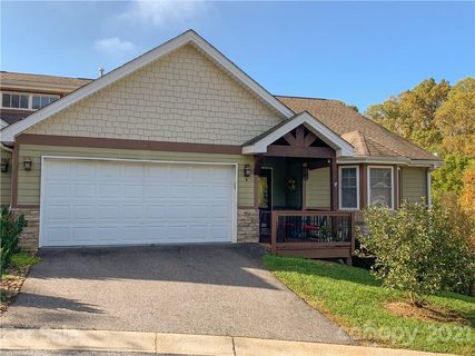 23 Kaylor Drive sold home in Ledbridge Vista, Arden, NC