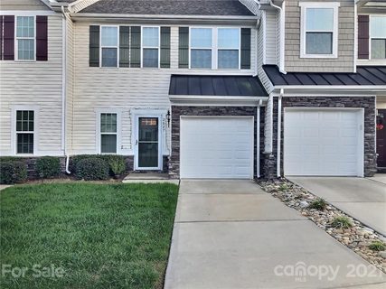 2627 Silverthorn Drive 95