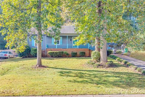 4926 Delivau Drive