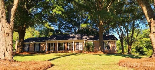 5836 Lebanon Road
