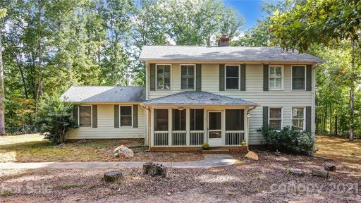 8503 Viking Drive sold home in Valhalla Farms, Marvin, NC