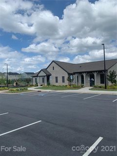 15115 Moulin Court Drive 464