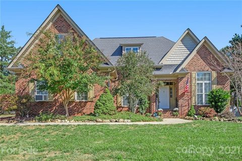 225 Thompson Court sold home in Stoney Creek, Indian Trail, NC
