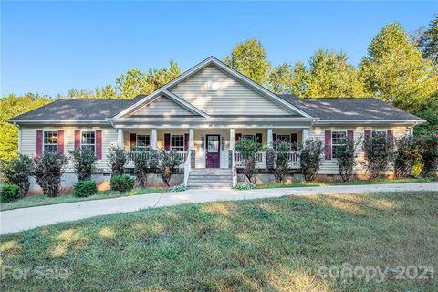 4473 Mountain Creek Road sold home in Mountain Creek, Iron Station, NC