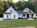 127 Holt Lane sold home in Mooresville, SC