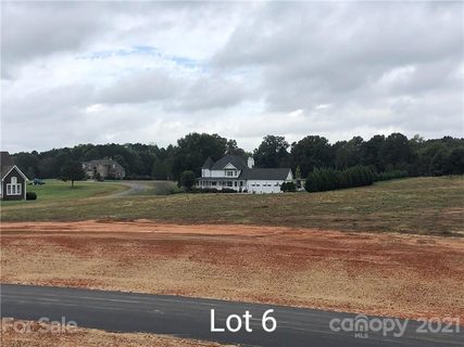1035 Rolling Meadows Drive 6