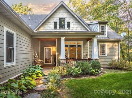 145 Arrowhead Lane sold home in Riverside Hills, Burnsville, NC
