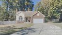 8805 Tarpan Court sold home in Charlotte, SC