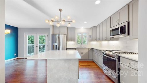 6313 Hazelton Drive sold home in Laurelwood, Charlotte, NC