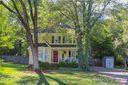 19613 Tryon Street sold home in Cornelius, SC