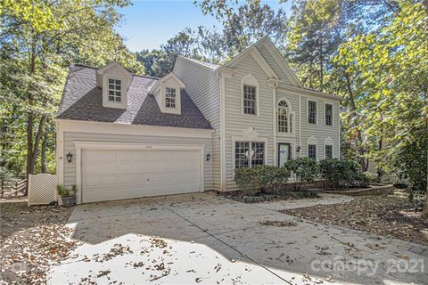 8805 Deerland Court