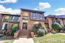 5807 Sharon Road C sold home in Charlotte, SC