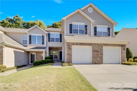 12341 Stratfield Place Circle