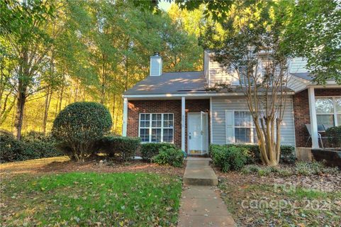 6051 Cougar Lane