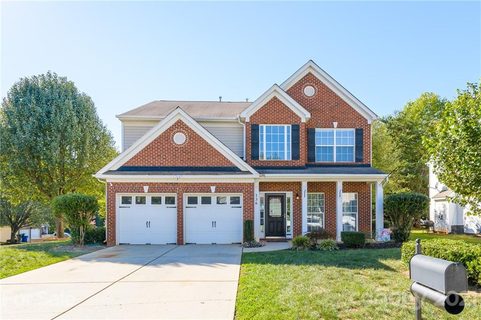 136 Meandering Way Lane sold home in Lochmere, Mooresville, NC