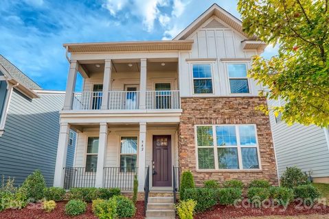 942 Emory Lane