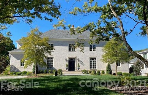 3808 Pomfret Lane