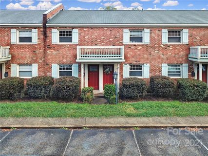 1201 Green Oaks Lane F sold condo in Jamestowne Commons, Charlotte, NC