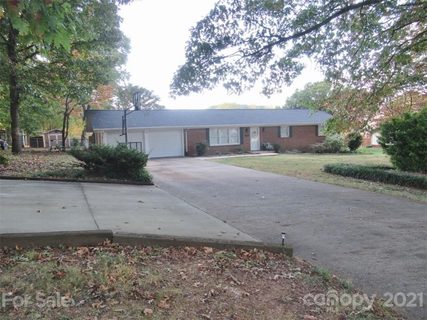 709 3rd Street Place sold home in Augusta Heights, Conover, NC