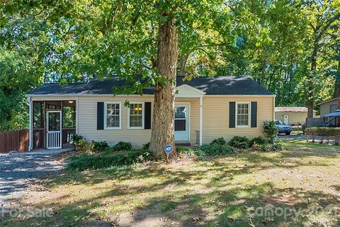 412 Nims Street