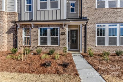Previously sold for $512,500