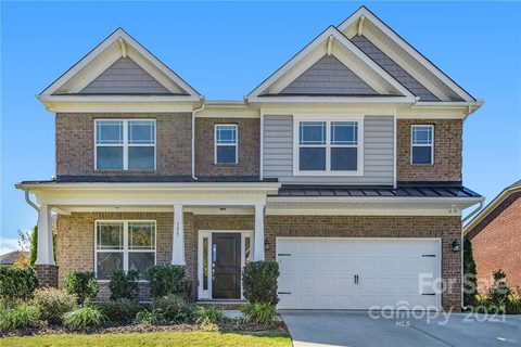 155 Kentmere Lane
