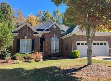 243 Ingonish Drive