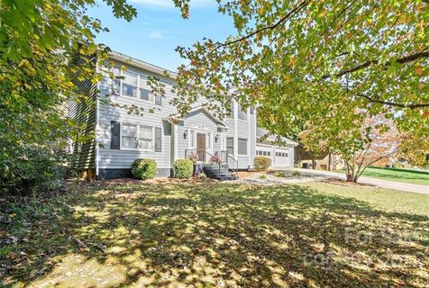 305 Willowbrook Drive