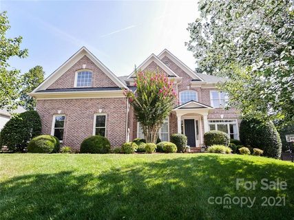 1117 Lytton Lane