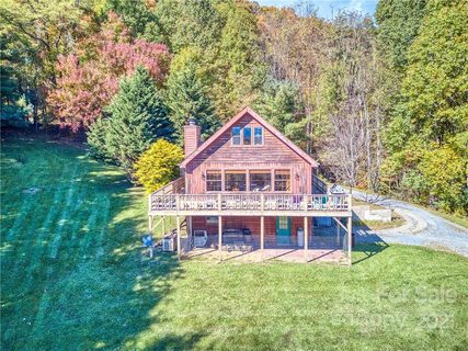 404 Glade Mountain Drive sold home in The Glade, Canton, NC