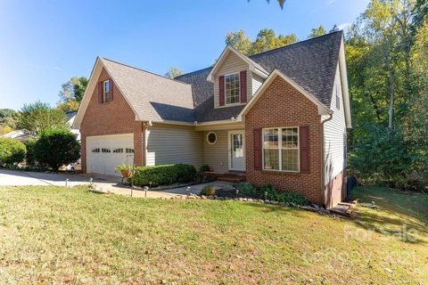 6984 Forest Manor Drive