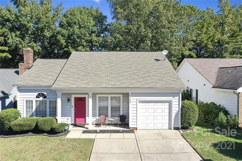 12100 Dolomite Drive sold home in Woodside Village, Pineville, NC