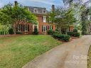 6810 Aronomink Drive sold home in Charlotte, SC