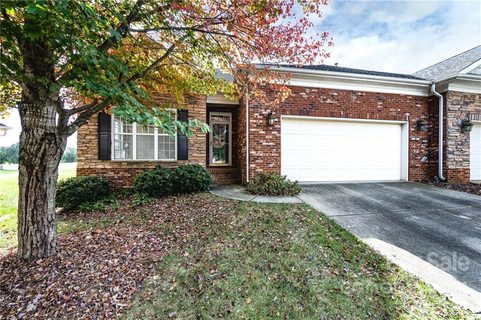 2902 Lake James Court sold townhome in Saint James, Monroe, NC