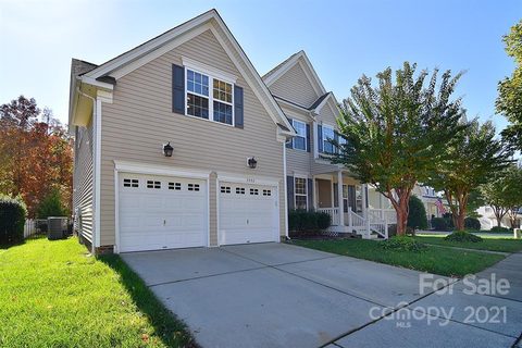2552 Oakboro Lane
