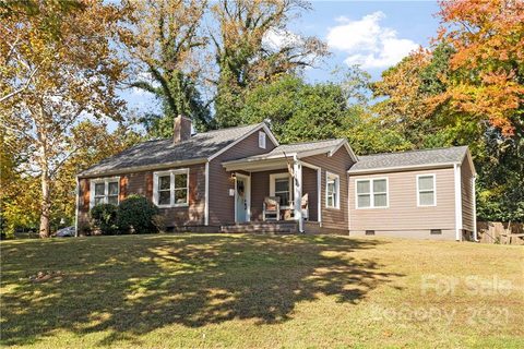 2844 Barringer Drive sold home in Revolution Park, Charlotte, NC