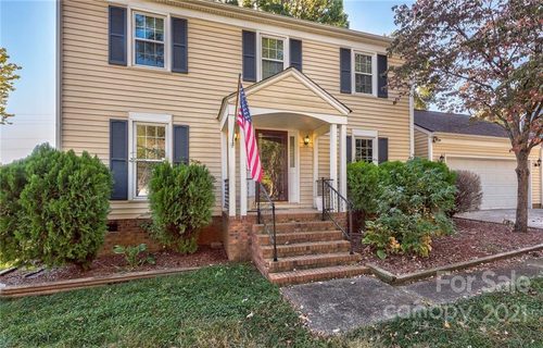 12016 Parks Farm Lane