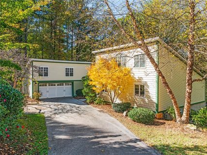 69 Ballantree Drive