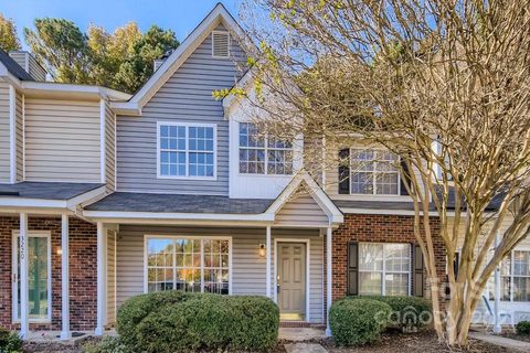 3218 Summercroft Lane