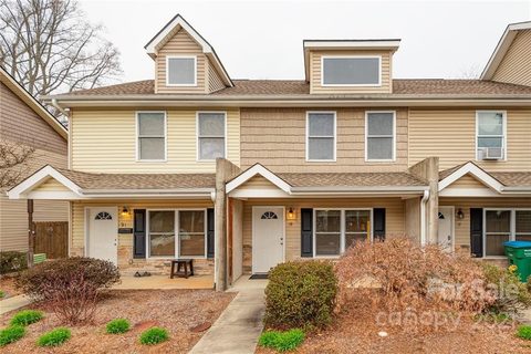 21 English Ivy Road sold townhome in Leicester Village, Asheville, NC