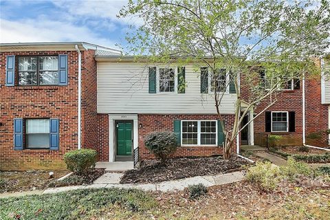 11045 Hunter Trail Lane