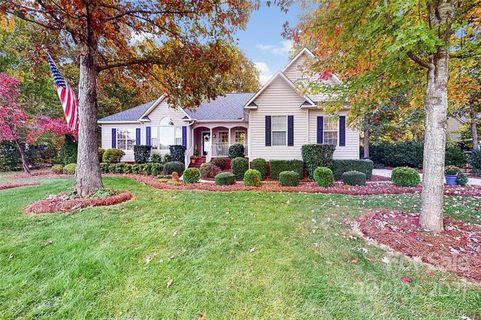 1042 Jasmine Circle