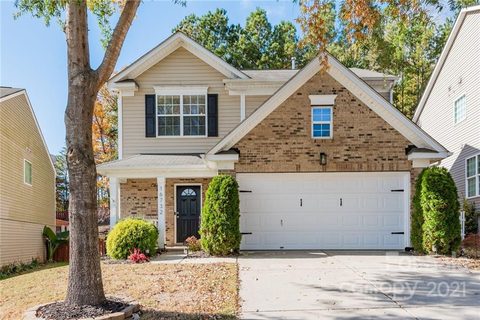 16732 Prairie Falcon Lane sold home in Falcon Ridge, Charlotte, NC