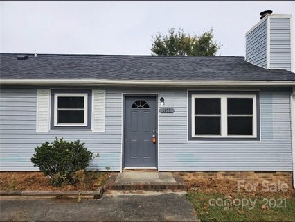 1153 Doris Circle
