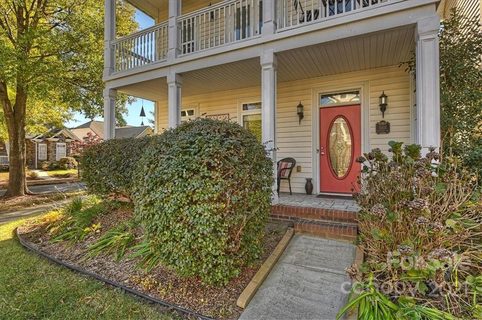 5101 Alysheba Drive